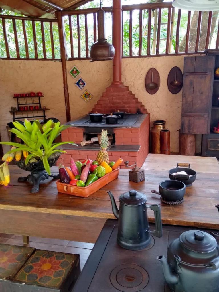 Hotel Fazenda Rochedo Conservatória エクステリア 写真